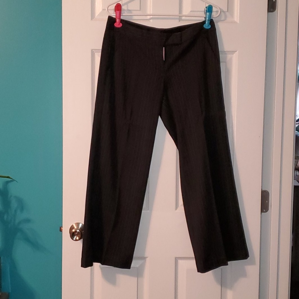 Dress pants with pockets